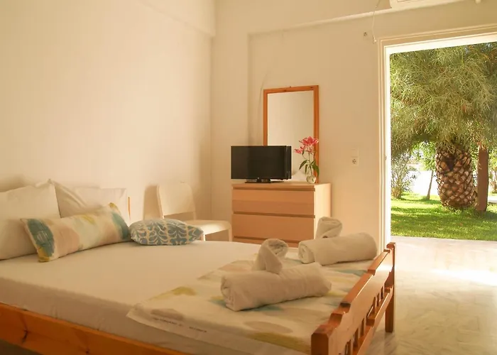 Lazaris Apartments In Agios Ioannis Lefkada